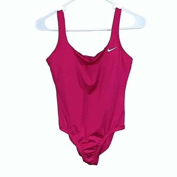 NWT Nike Essential U-Back Women's 1-Piece Swimsuit - Picture 7 of 7